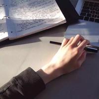 绝世的脸盘头像