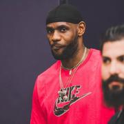 是LeBron的小仙女的个人资料头像