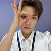 点赞多多多多多的个人资料头像