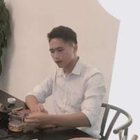 高级饭团lyE头像