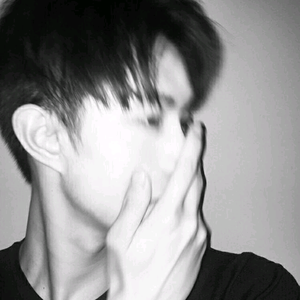 姜来头像