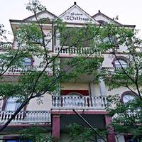 用户1866697852137头像