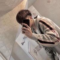 腹黑的老杨780头像