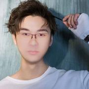 KKGUN神的个人资料头像