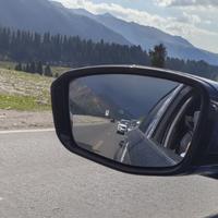 奈何我开破吉利头像