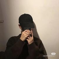 顾平凡v头像