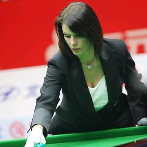 塔布的黑丝头像