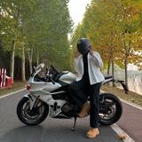 向乐6556头像