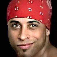 爱吃糖果的青年头像