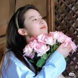 端庄优雅饭团nRQ头像