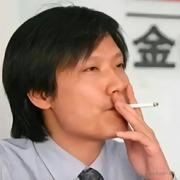 有何不可var的个人资料头像