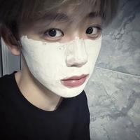 开朗橙子eva头像