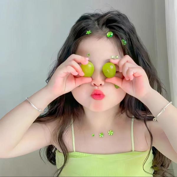 谁不沉沦于红与黑头像