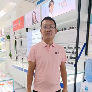 珠海可光眼镜杨哥头像
