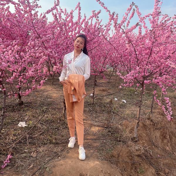 yuzhou小兰613头像