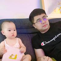 可乐粑粑头像