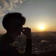 刚刚好256的个人资料头像