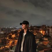 VR的个人资料头像