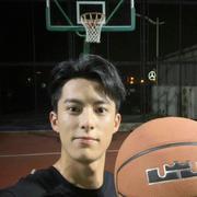 月亮去哪儿了的个人资料头像