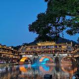 彭辉838头像