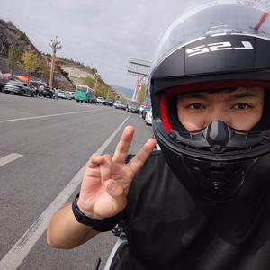 骑士阿勇vlog头像