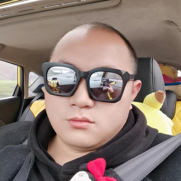 阿宏严选二手车头像