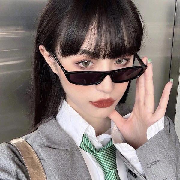 爱车的猪小姐头像