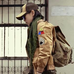 喜恩和她的幸运狗头像