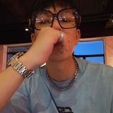 Elii0头像
