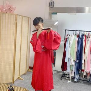 闻人筠头像