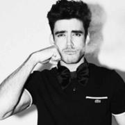 一道闪电的个人资料头像