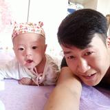 施华洛设计师周华头像