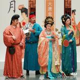 肉肉儿被小树懒儿玩头像