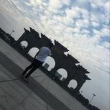 青春易逝3976头像