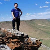 西毒～峰哥头像