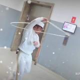 柏强强821头像