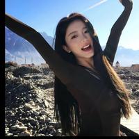 米粒儿爱吃草莓头像