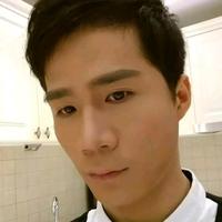错把套路当情深R头像