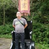 易木45253438头像