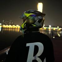 砖砖1222头像