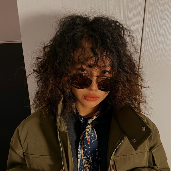 小麦色菲菲头像