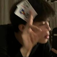 我勒个豆12345头像