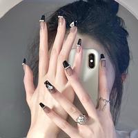 恬恬圈美甲头像