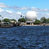 风继续吹温头像