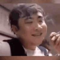 三毛10000000000头像
