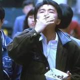 用户358190852065头像