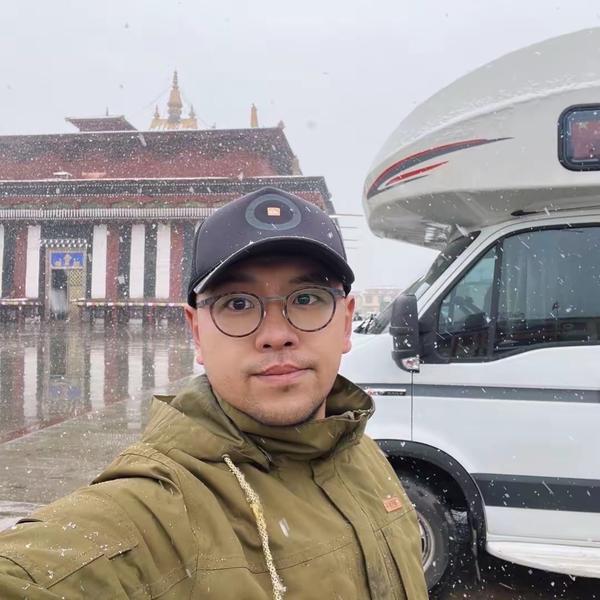 大雁哥房车旅行头像