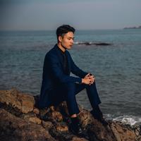 一丁一马也头像