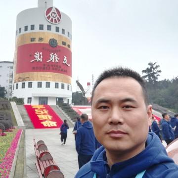 AAA杨秉国头像