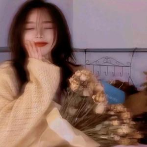 温芸莉头像